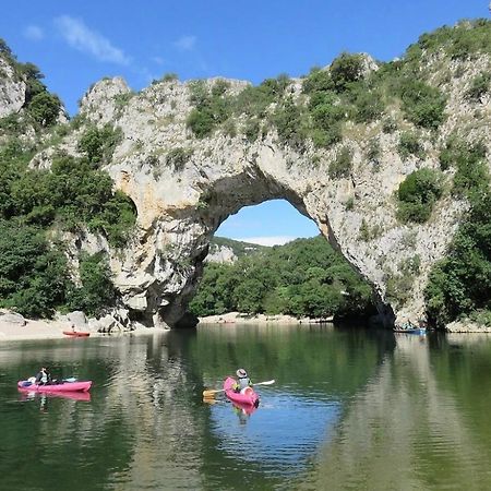 Escapade Ardechoise - Parking Gratuit - Chateau A 2 Pas Aubenas Esterno foto